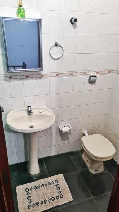 100Mts Da Praia Com Churrasqueira, Piscina E Wi-Fi Caraguatatuba Zewnętrze zdjęcie