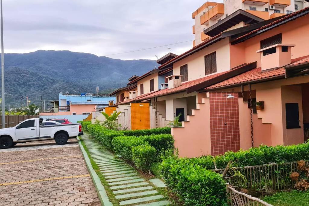 100Mts Da Praia Com Churrasqueira, Piscina E Wi-Fi Caraguatatuba Zewnętrze zdjęcie