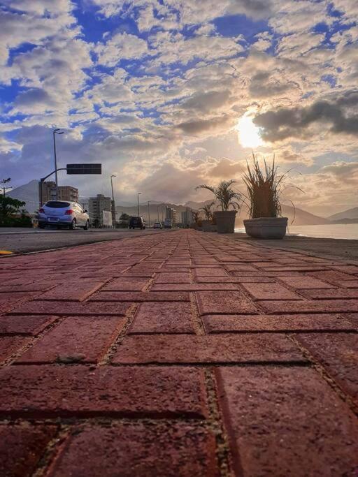 100Mts Da Praia Com Churrasqueira, Piscina E Wi-Fi Caraguatatuba Zewnętrze zdjęcie
