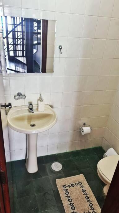 100Mts Da Praia Com Churrasqueira, Piscina E Wi-Fi Caraguatatuba Zewnętrze zdjęcie